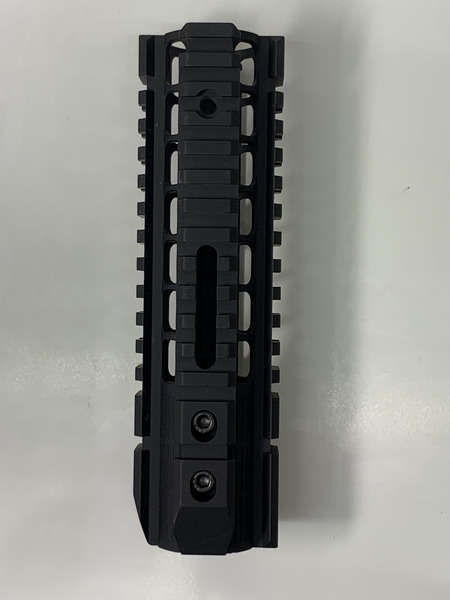 MADBULL NOVESKE フリーフロートハンドガード 7インチ 開封品 