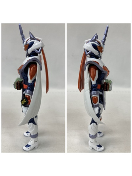 フィギュアーツ 仮面ライダーマジェード サンユニコーン