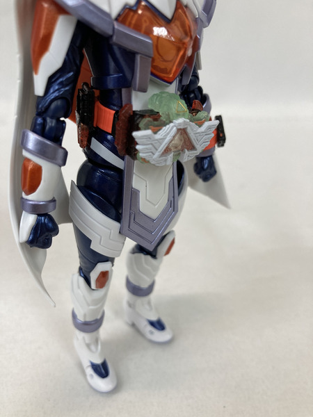 フィギュアーツ 仮面ライダーマジェード サンユニコーン