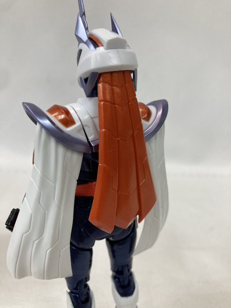 フィギュアーツ 仮面ライダーマジェード サンユニコーン