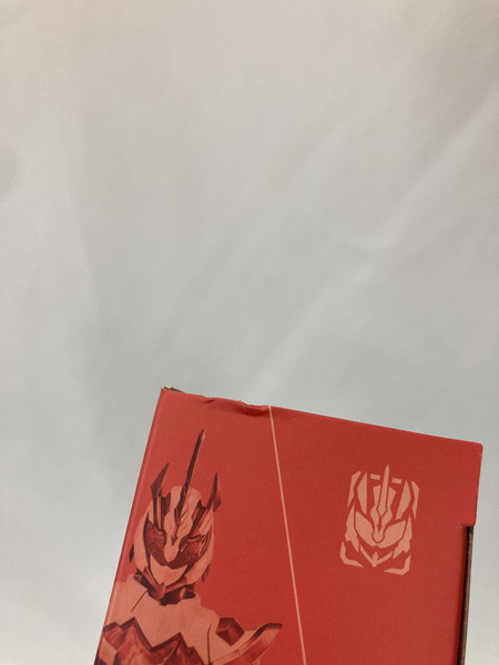 フィギュアーツ 仮面ライダーマジェード サンユニコーン