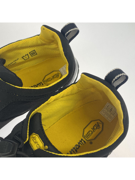 Vibram Five Fingers/44