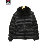 PRADA　ファー付きダウンジャケット 44