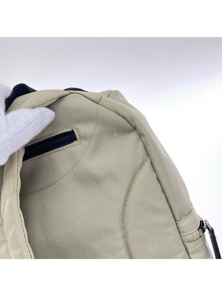 marimekko リュックサック・バックパック BUDDY ベージュ