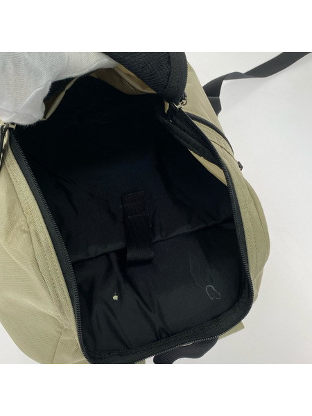 marimekko リュックサック・バックパック BUDDY ベージュ