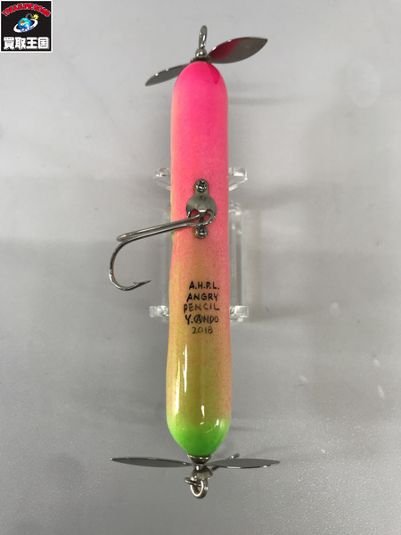 a.h.p.l アングリーペンシル