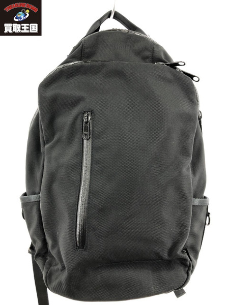 ブラックDEFY BAGS – Bucktown Backpack