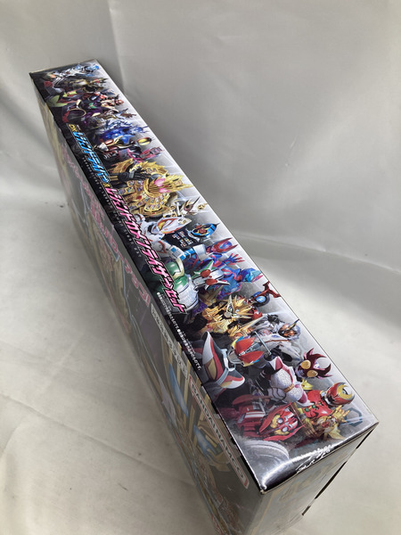 3：DXレジェンドライバー＆レジェンドカメンライザーセット