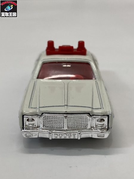 トミカ 外国車シリーズ 日本製 ダッジコロネット カリフォルニア