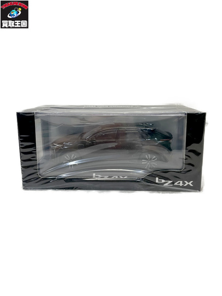カラーサンプル 1/30 bz4x アティチュードブラックマイカ