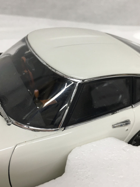 AUTO art 1/18スケール トヨタ2000 GT コープ