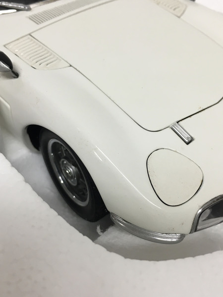 AUTO art 1/18スケール トヨタ2000 GT コープ