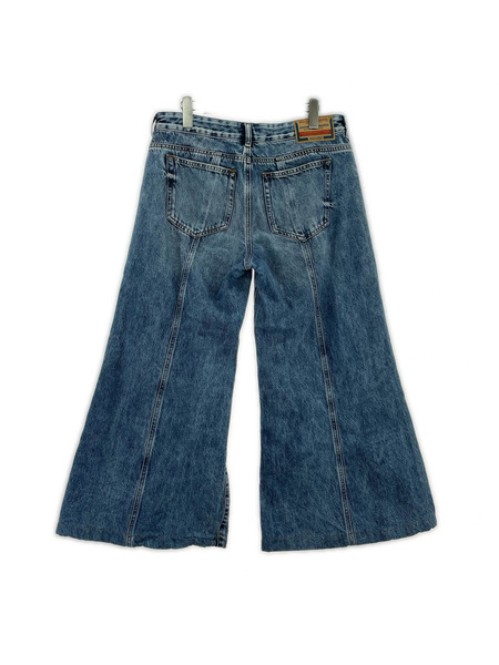 DIESEL デニム・ジーンズ D-AKII ワイド フレアデニム