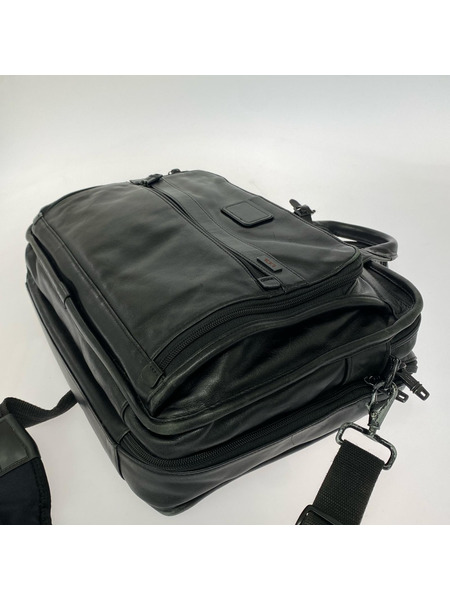 TUMI ショルダーバッグ オールレザー スクエア型 バッグ 黒