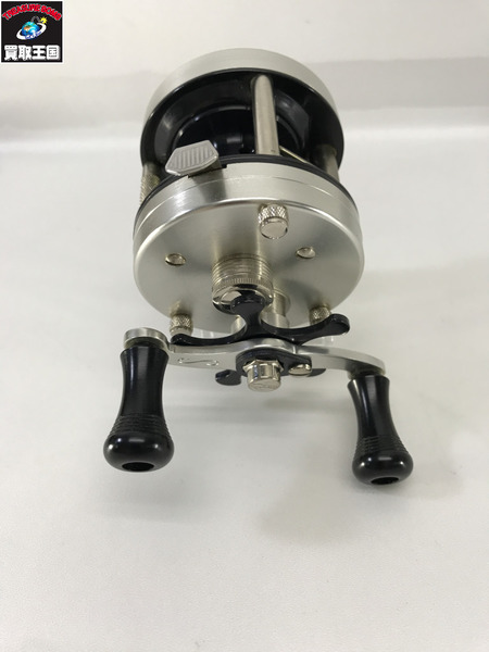 ﾘｰﾙ　五十鈴BC620SSS シルバー／ブラック