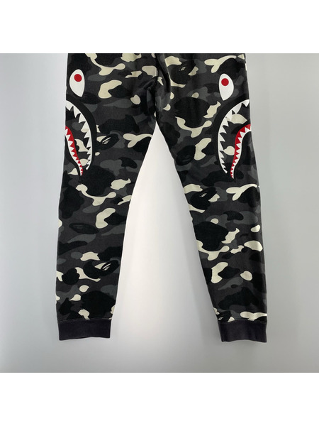 A BATHING APE パンツ スウェットパンツ シャーク カモ M