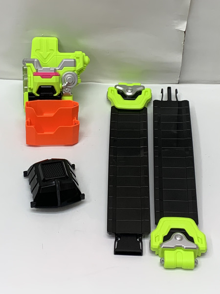 仮面ライダーエグゼイド DXゲーマドライバー ハイスペックベルト帯＆キメワザスロットホルダー 開封品 ※本商品はベルト帯とベルト留め・ホルダーのセットです。