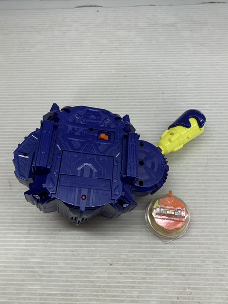メーカー 仮面ライダー変身アイテム 仮面ライダーガヴ DXヴラスタムギア