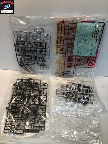 ガンプラ 1/144＆1/35 機動戦士ガンダム35th RG RX-78-2