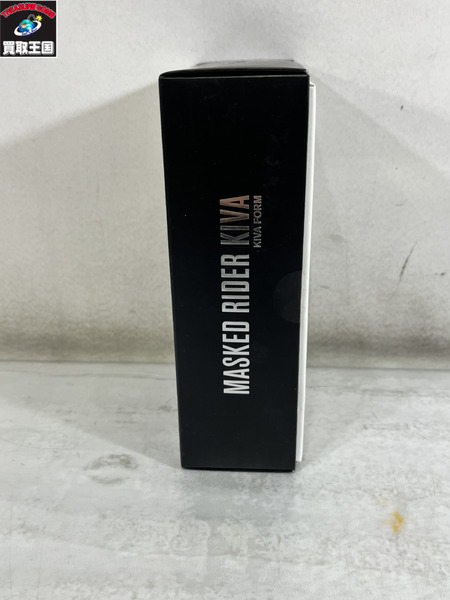 S.H.Figuarts(真骨彫製法) 仮面ライダーキバ キバフォ ーム(特典付き)