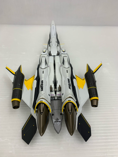 DX超合金 YF-29 デュランダルバルキリー(30周年記念カラー)