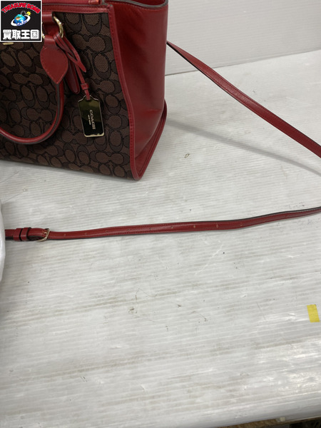 ショルダーバッグ COACH 2way クロスビー シグネチャー