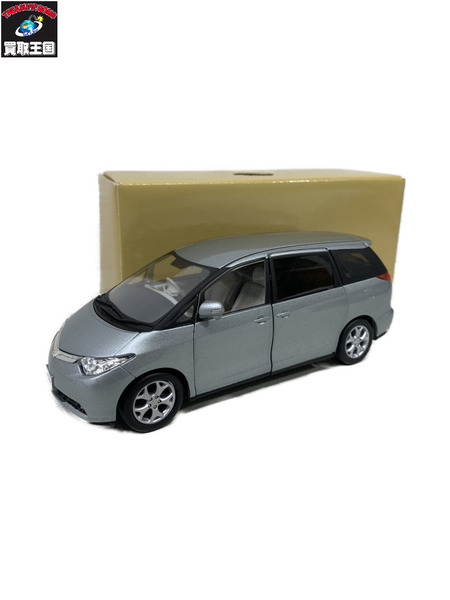 カラーサンプル TOYOTA エスティマ 1F8 ミディアム シルバー メタリック