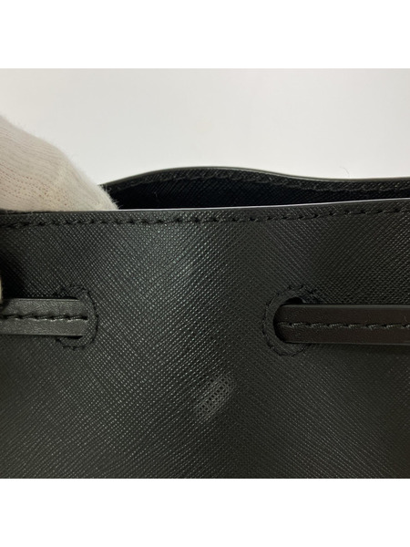 MICHAEL KORS 巾着バッグ BLK