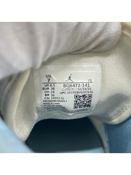 NIKE スニーカー WMNS AIR JORDAN 1 MID/24.0