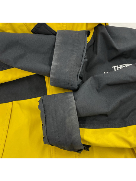 マウンテンライトジャケット