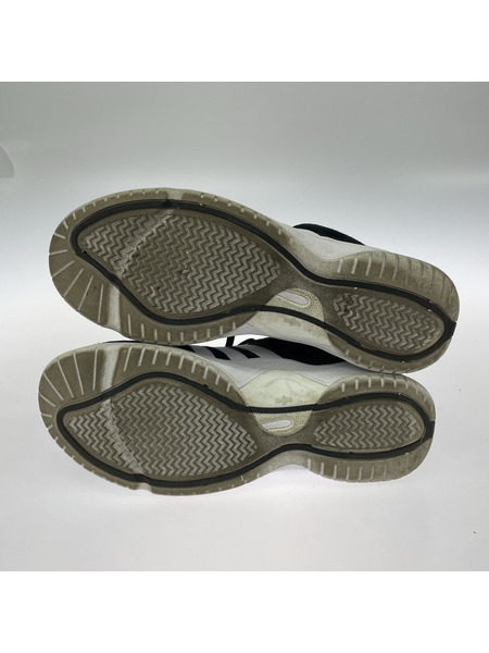 adidas スニーカー CAMPUS SUPREME