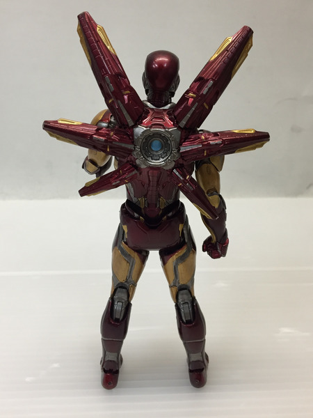 BANDAI  S.H.Figuarts アイアンマン 85