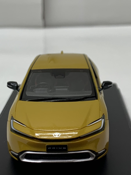 トヨタ特注 1/43 新型プリウス 2023 マスタード 開封品 トヨタ自動車 TOYOTA PRIUS 株主総会 非売品