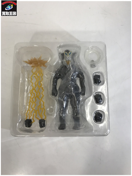 メーカー ウルトラマン S.H.Figuarts メフィラス星人