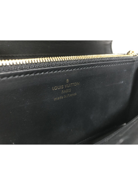 長財布 LV ポルトフォイユ・カプシーヌ