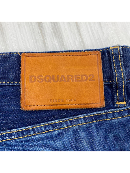 DSQUARED2 デニム・ジーンズ デニムパンツ Slim Jean S74LB0363
