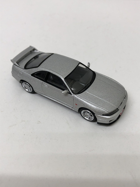 トミカ リミテッドヴィンテージ ネオ 1/64 LV-N308b 日産 スカイライン