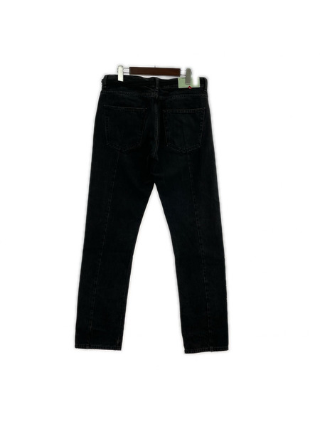 OFF-WHITE デニム・ジーンズ PROGRESSIVE NUMBER DENIM (32)