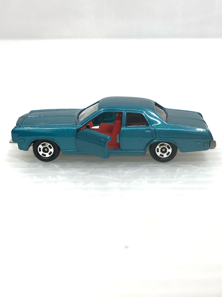 トミカ 青箱 F9 1/74 ダッジコロネット カスタム スタンダード 