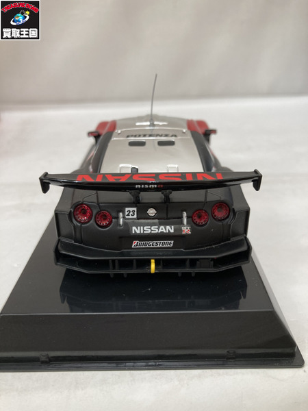 1/24 ザナヴィ ニスモ GT-R