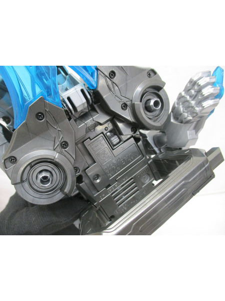 メーカー 戦隊ヒーロー DXテガソード UNI.ver.[値下]