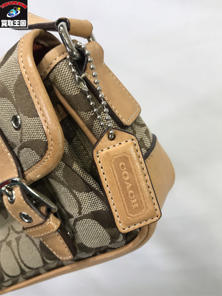 COACH シグネチャーショルダーバッグ