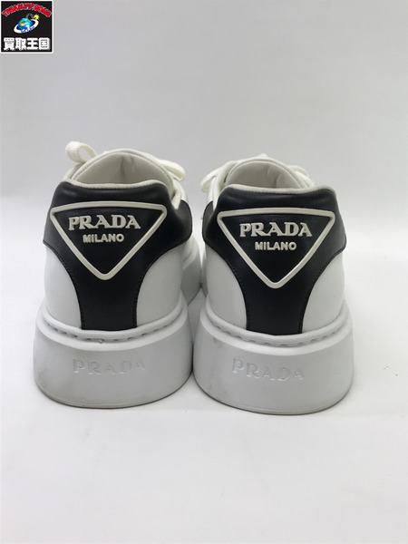 PRADA ローカットスニーカー