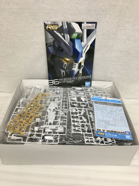 ガンプラ 1/144 RG Hi-νガンダム チタニウムフィニッシュ
