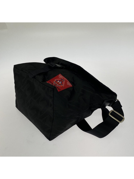 Vivienne Westwood ショルダーバッグ オーブスタートウース ナイロンシュルダーバッ