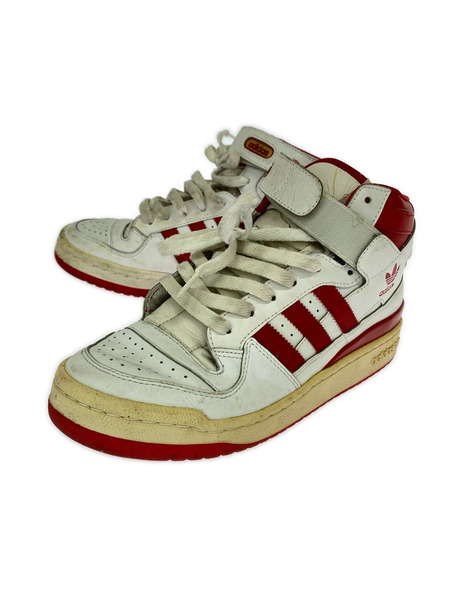 adidas スニーカー