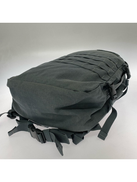 リュックサック・バックパック CABINZERO MILITARY STYLE 44L