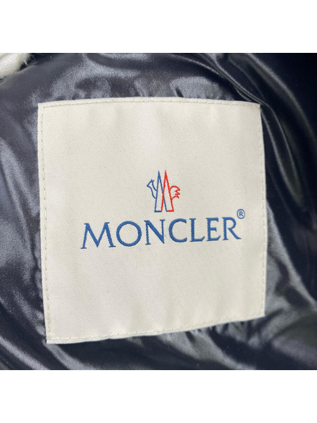 MONCLER ダウンジャケット