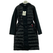 MONCLER ダウンジャケット