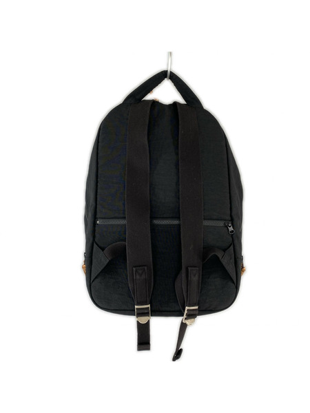 NIZYU KANO リュックサック・バックパック 黒